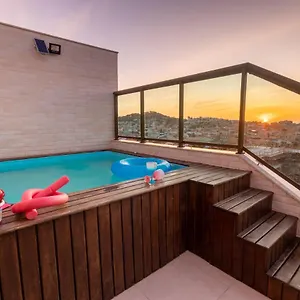 https://cobertura-pe-na-areia-praia-dos-anjos.cabofriohotels.org